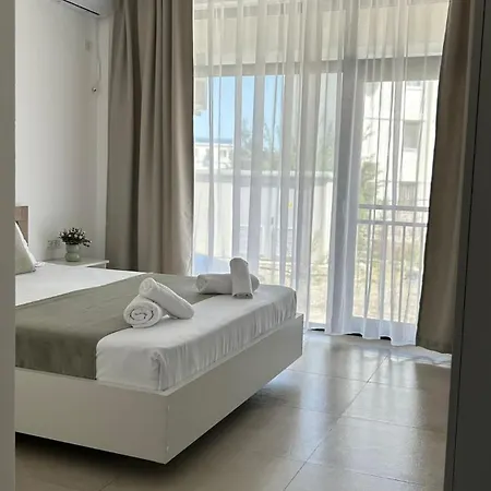 Amira Residence 公寓式酒店 艾福雷诺德