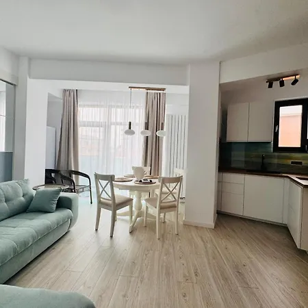 Amira מלון דירות