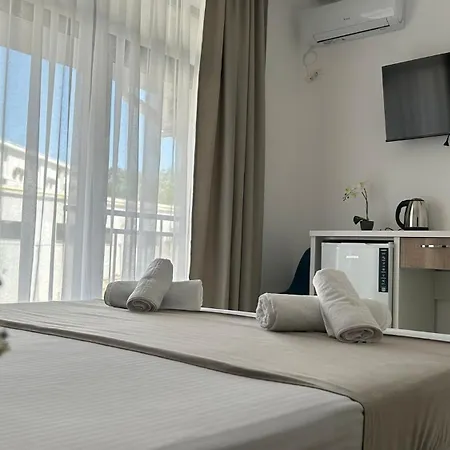 Apartmanhotel Amira Residence 4*