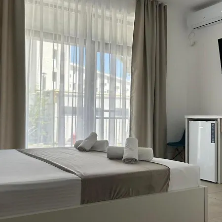 Aparthotel Amira