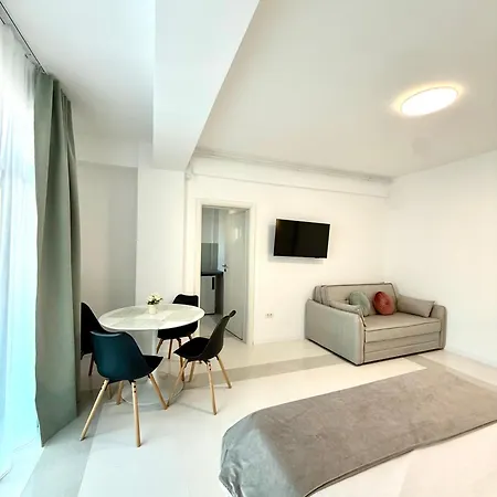 Aparthotel Amira